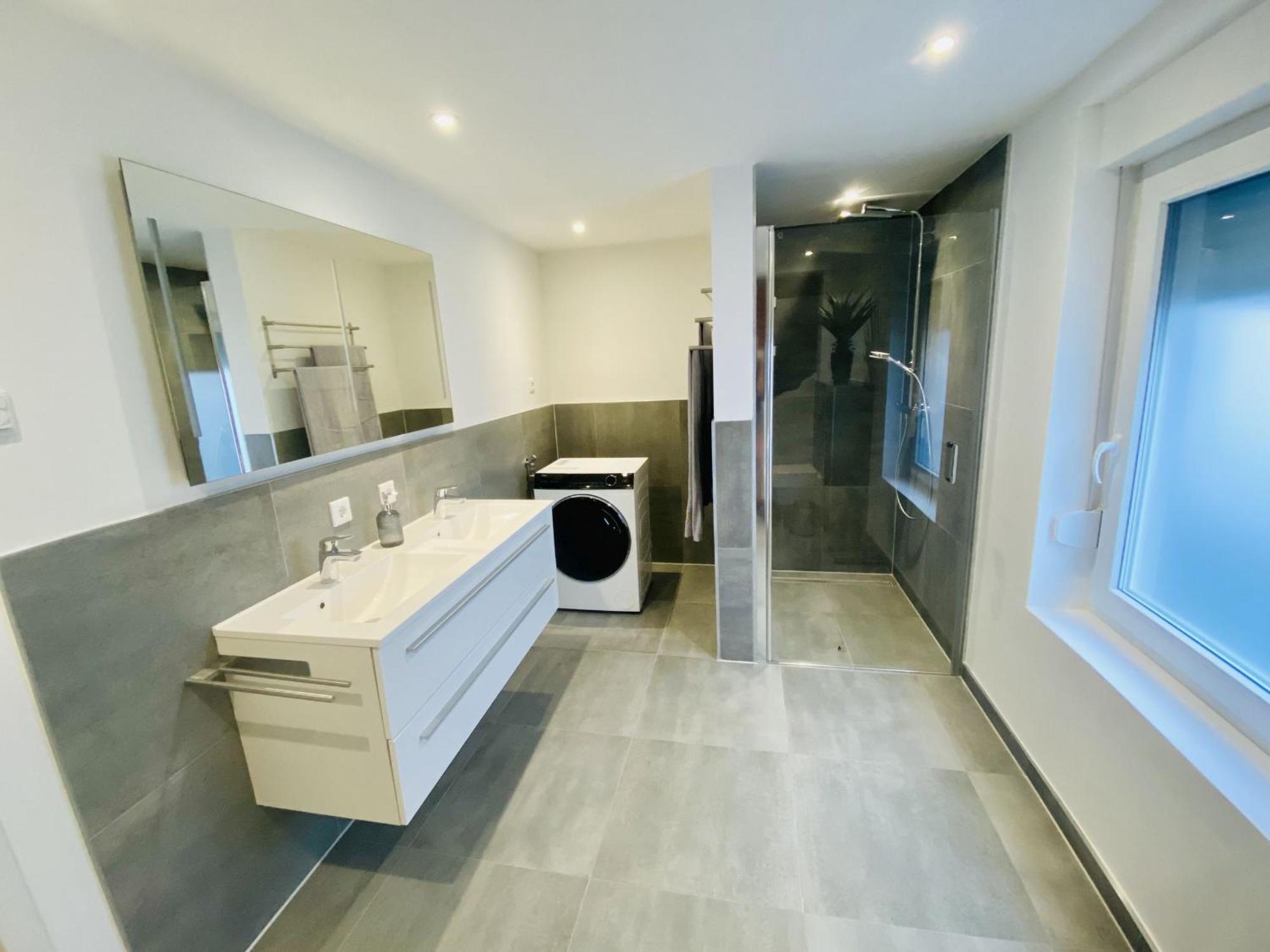 Nele Apartment *